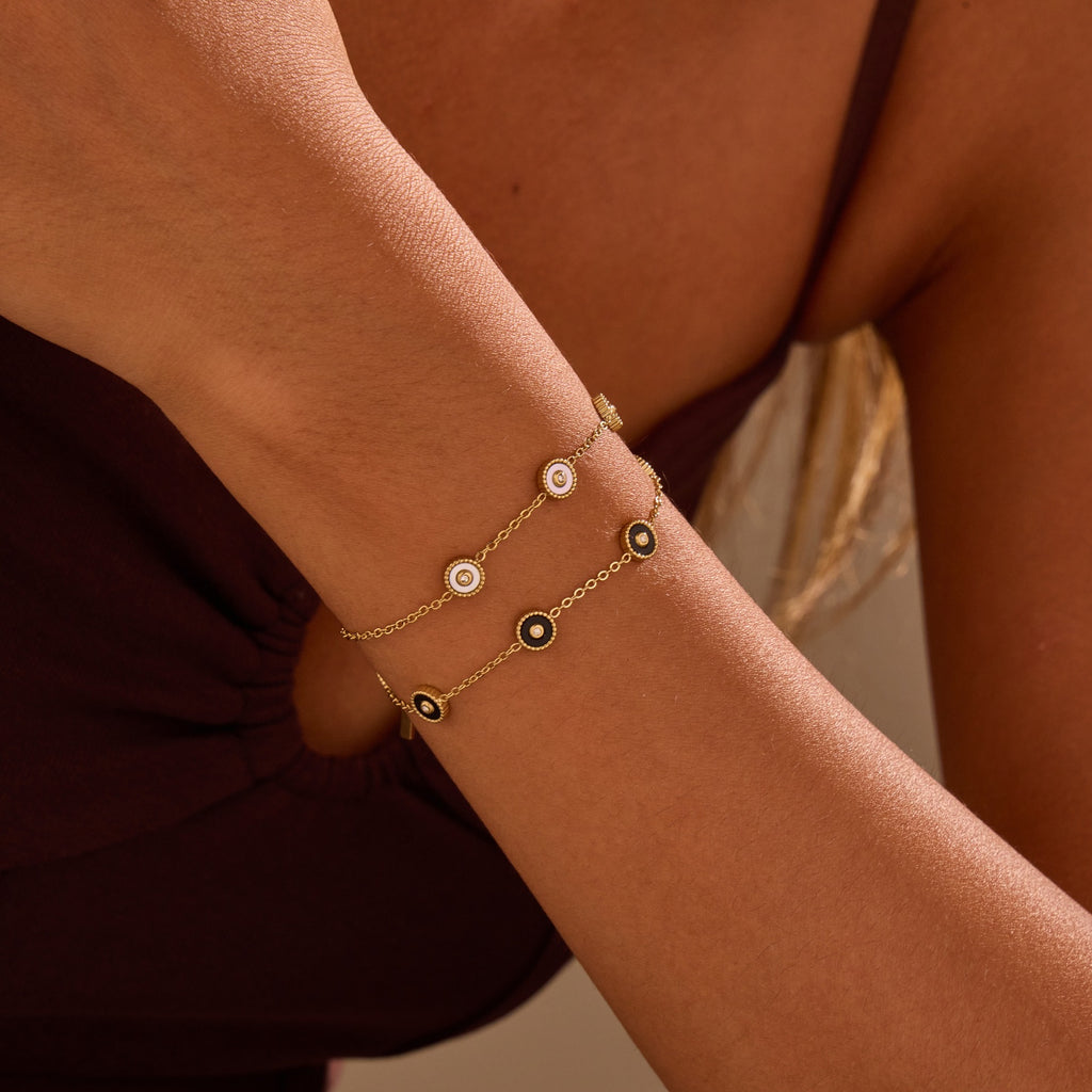 Shell Disc Chain Bracelet