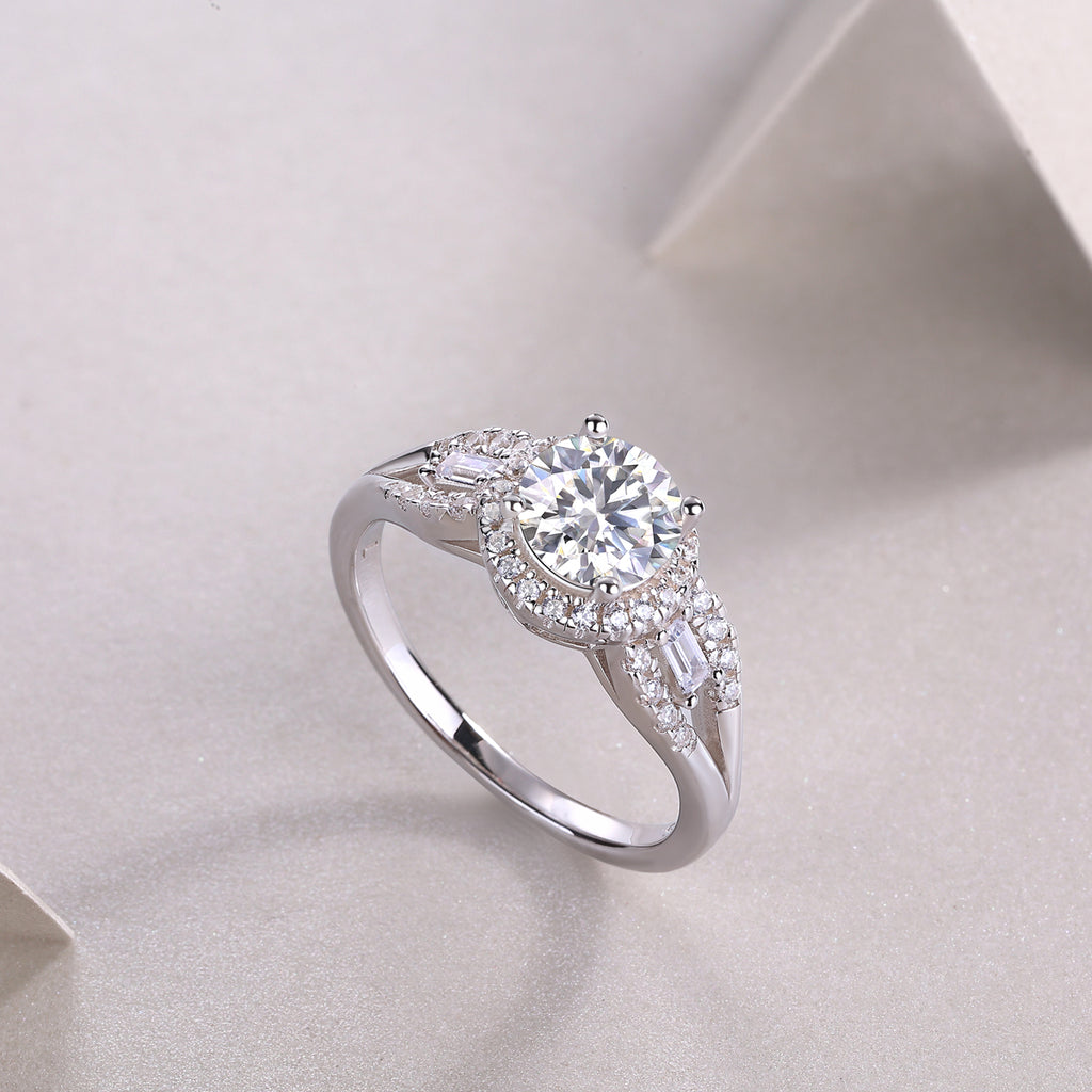 Classic One-Carat Band