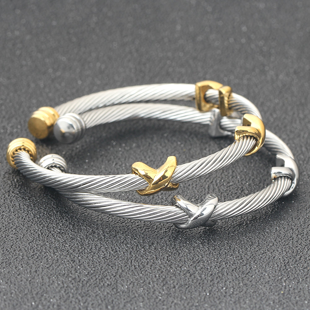 Cable Twist Cuff