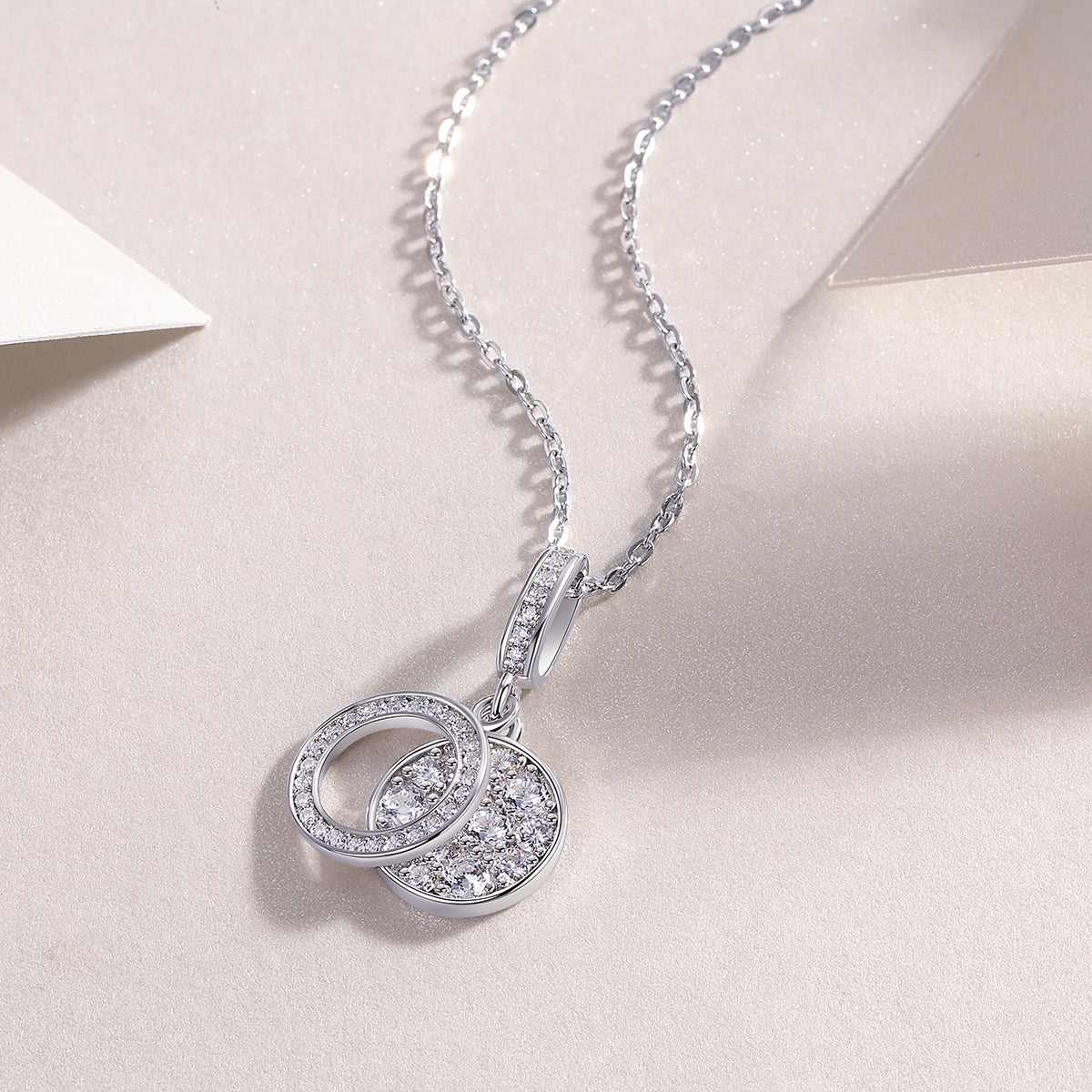 Interlocking Circles Necklace