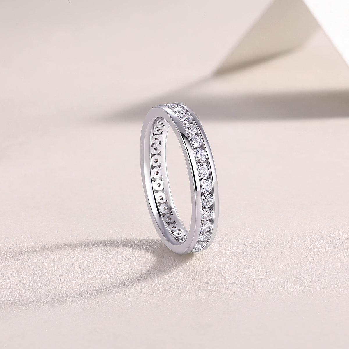 Pavé Accent Ring