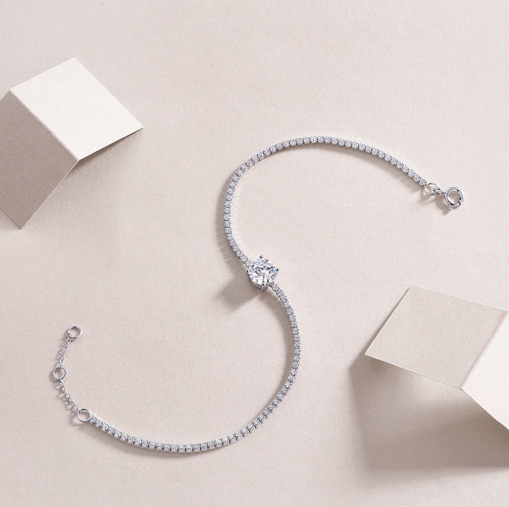 Dawn Moissanite Bracelet
