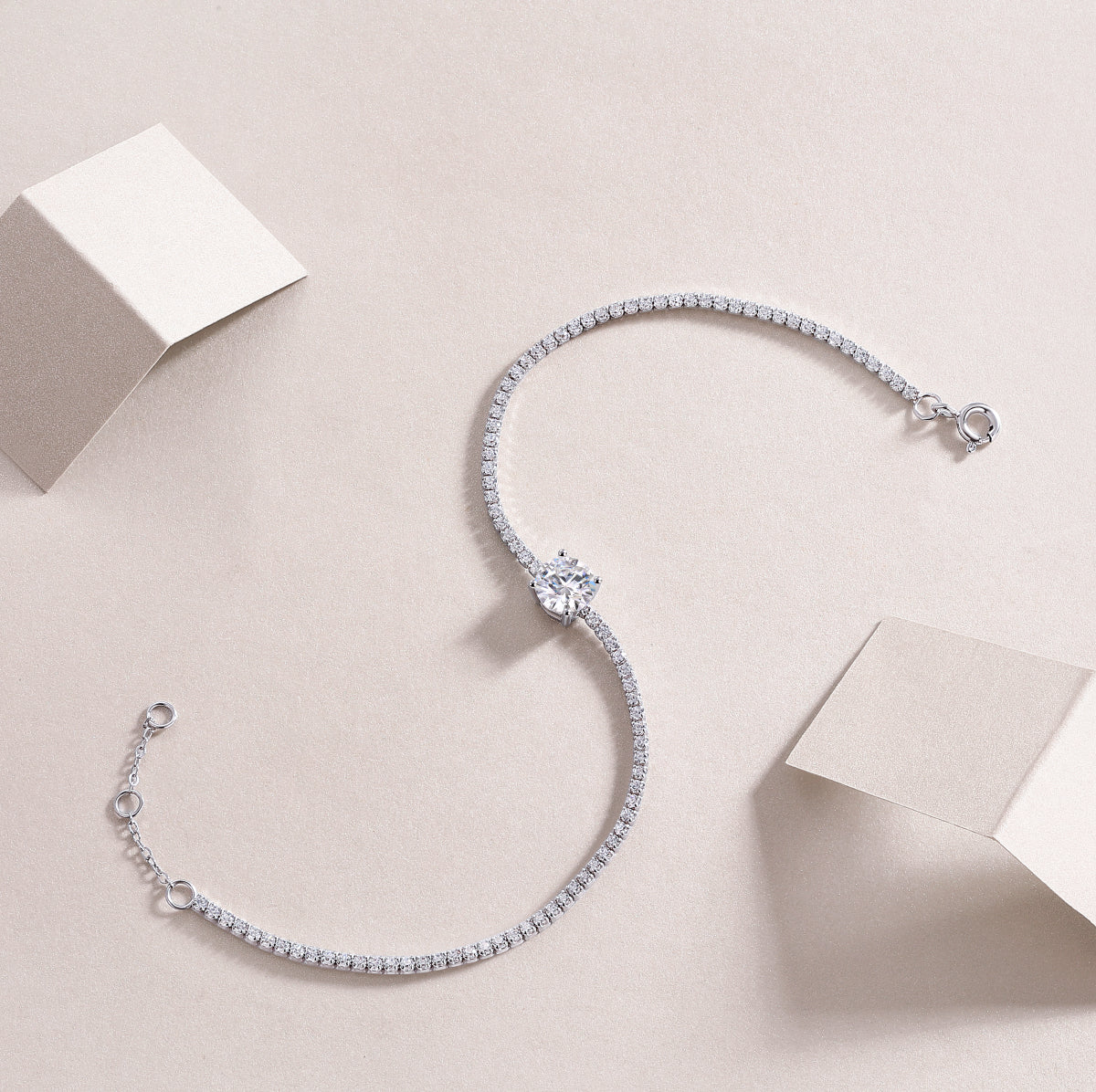 Dawn Moissanite Bracelet