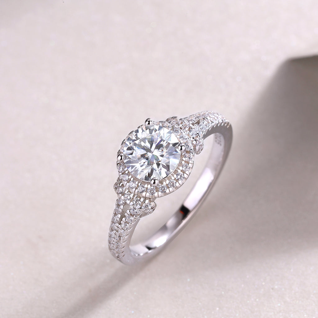 One-Carat Solitaire Band