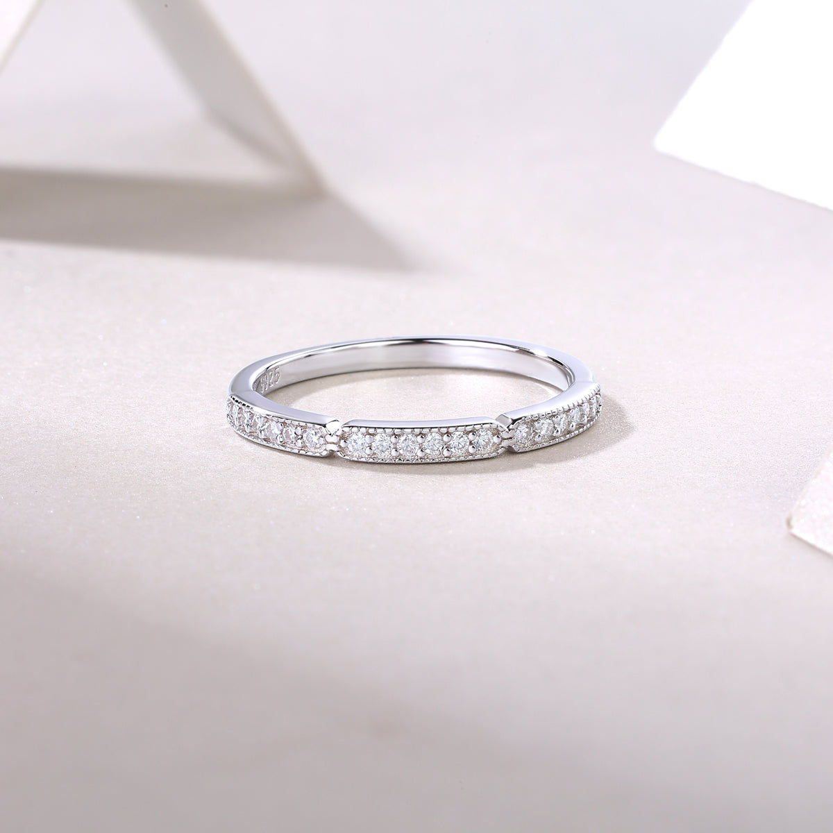 Half Pavé Slim Band