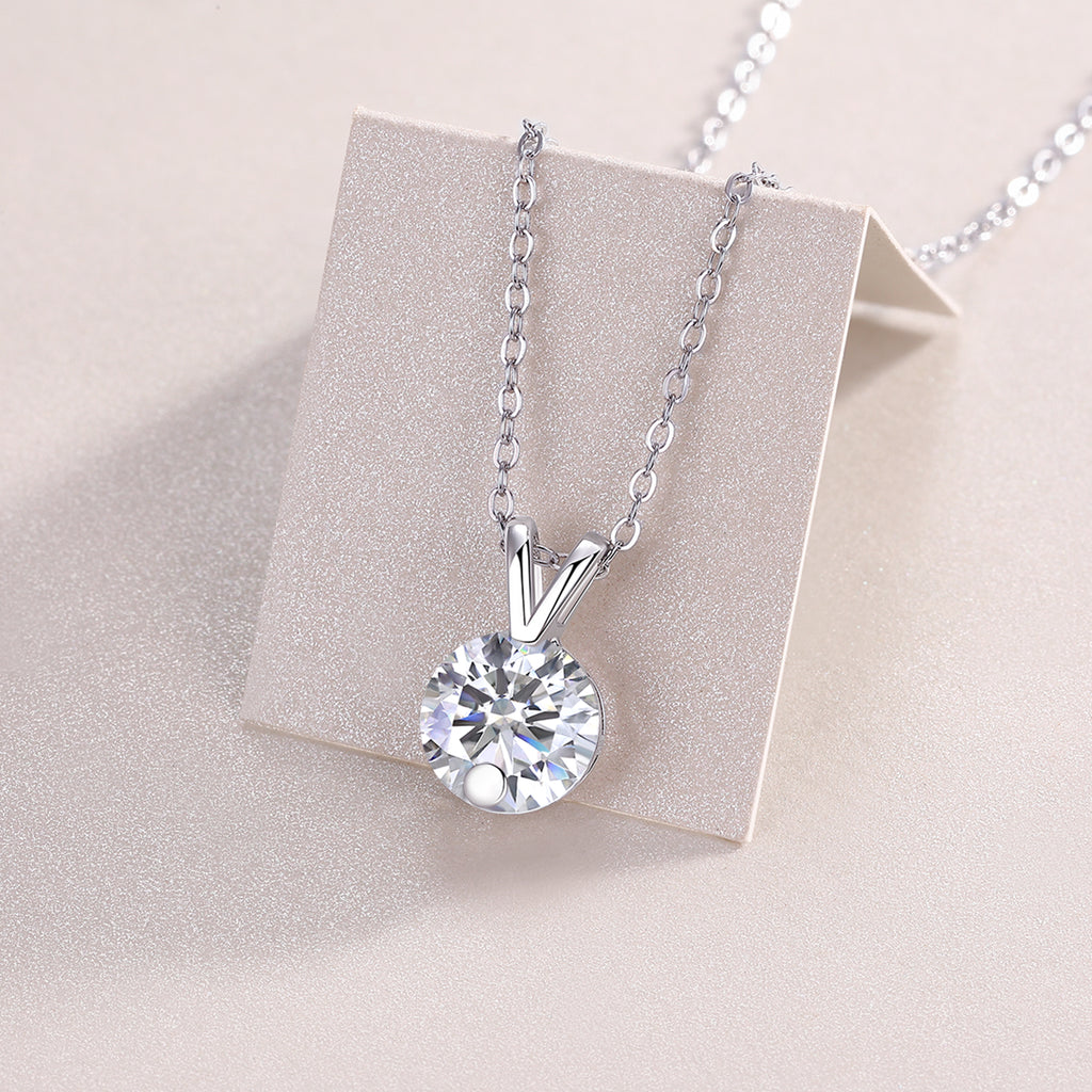 V-Shaped Solitaire Pendant