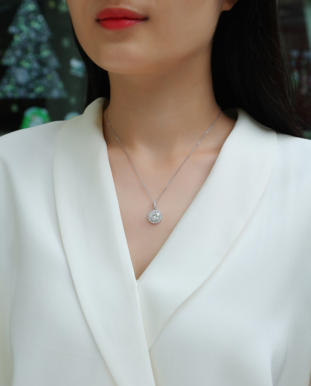 Dandelion Solitaire Pendant