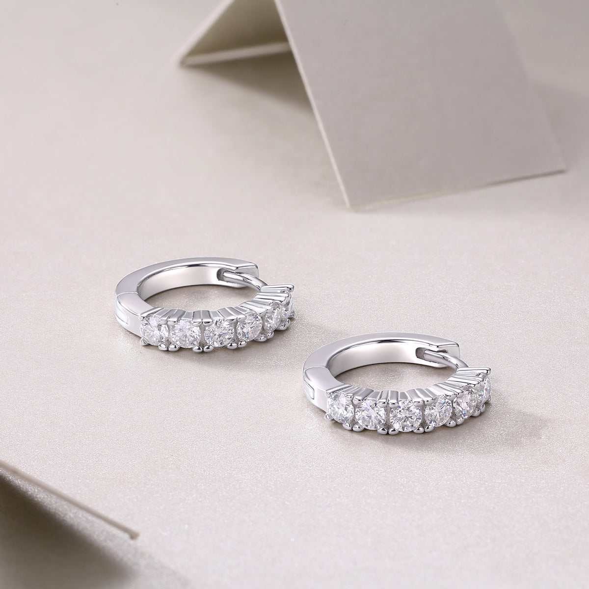 Pursuit Studs