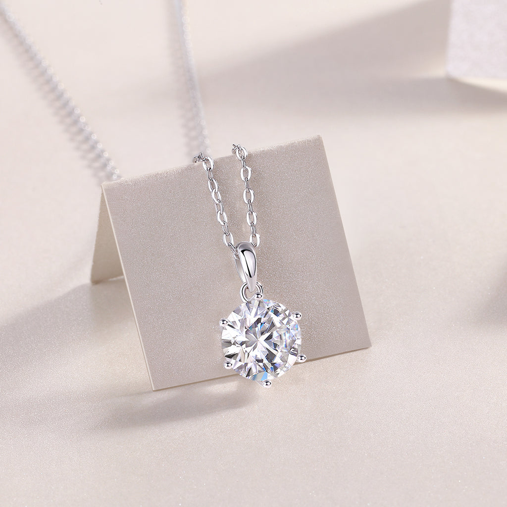 Halo Solitaire Necklace