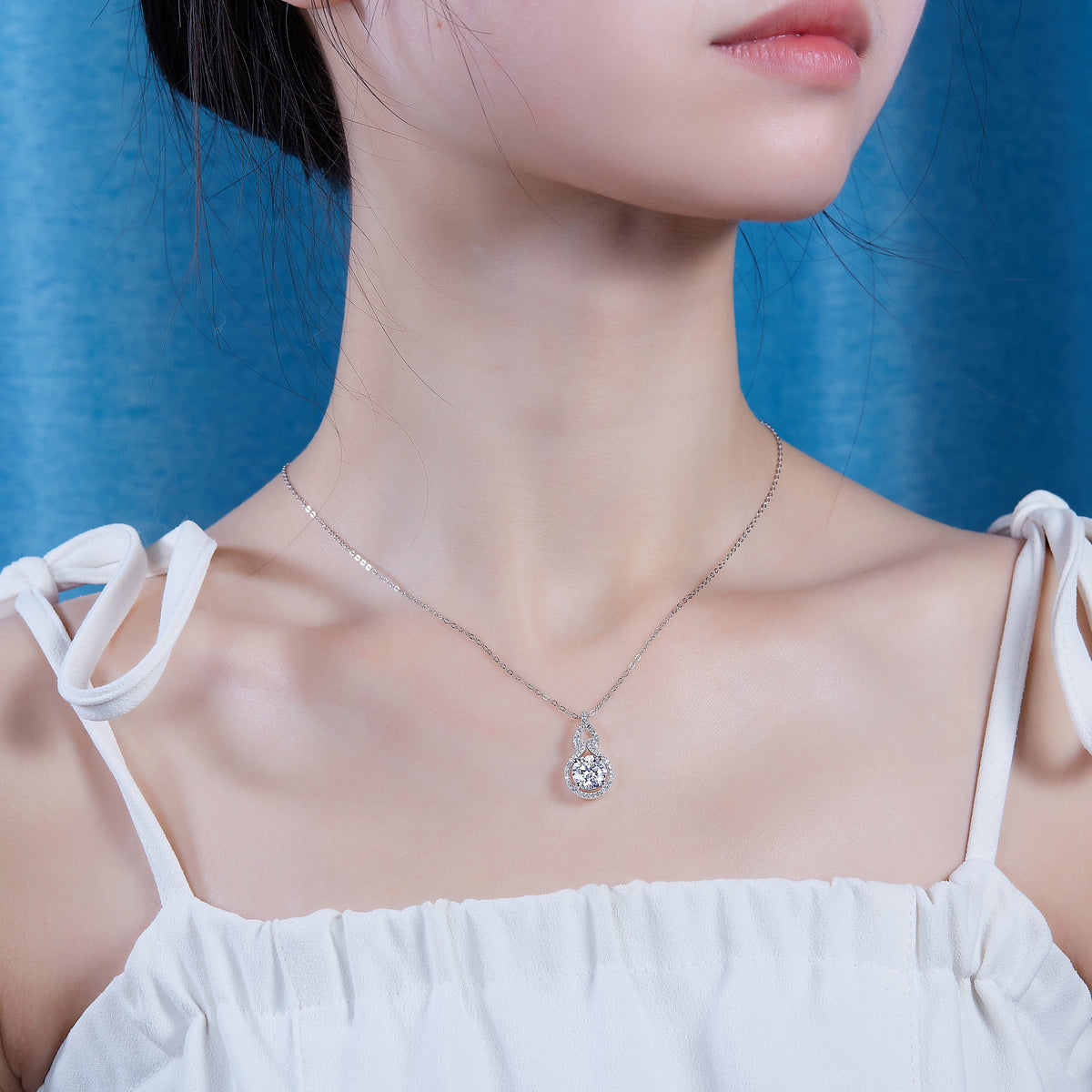 Halo Drop Pendant