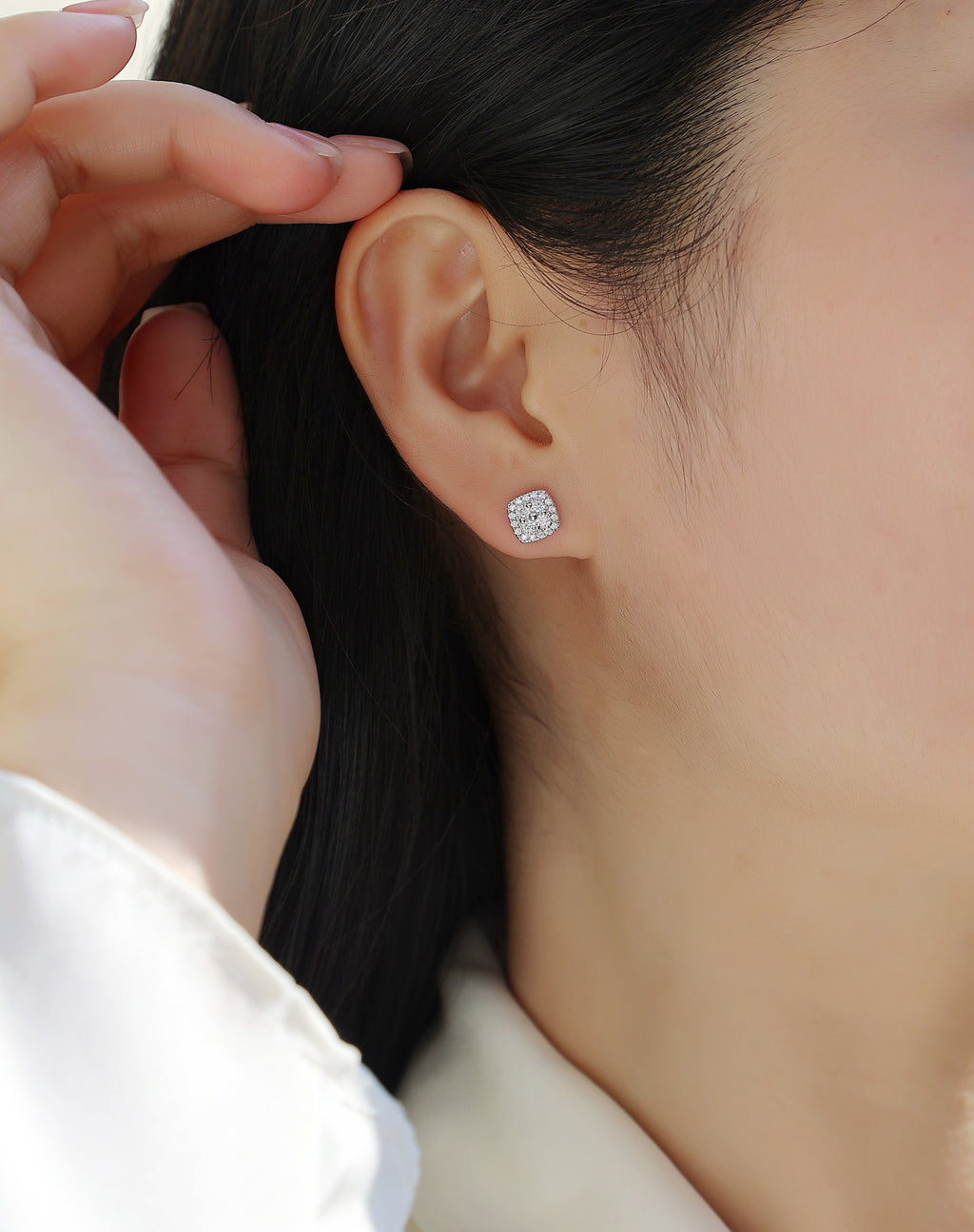 Fog Sea Studs
