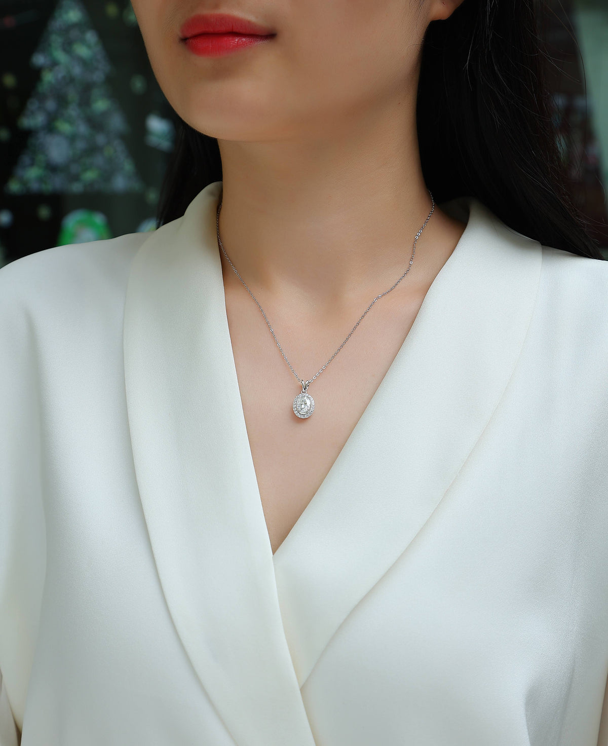 Infinite Oval Pendant