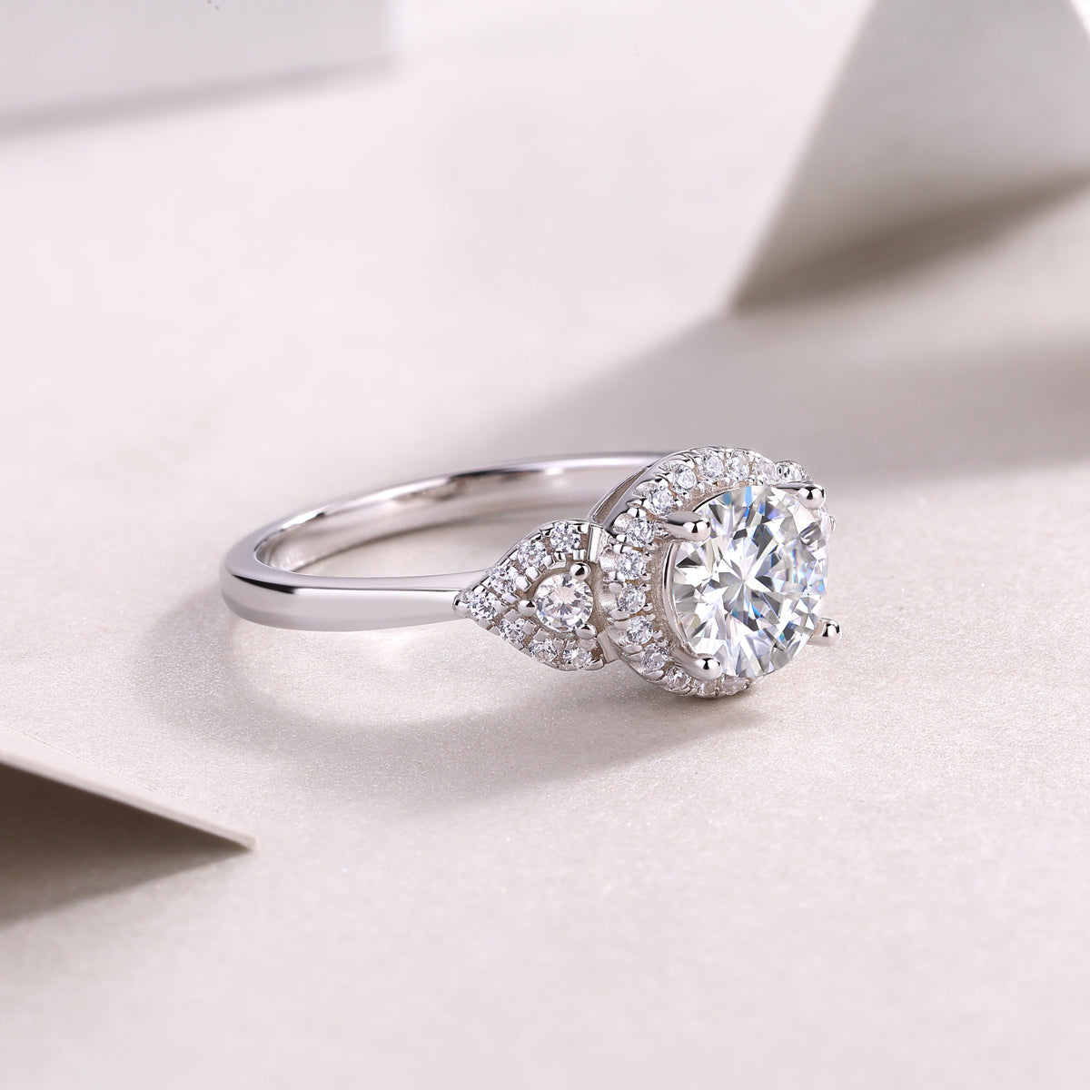 Trio Cluster Ring