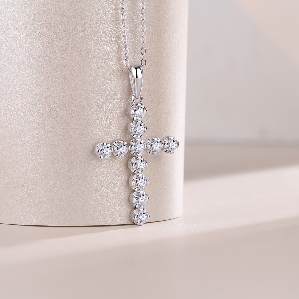 Pavé Bar Lariat