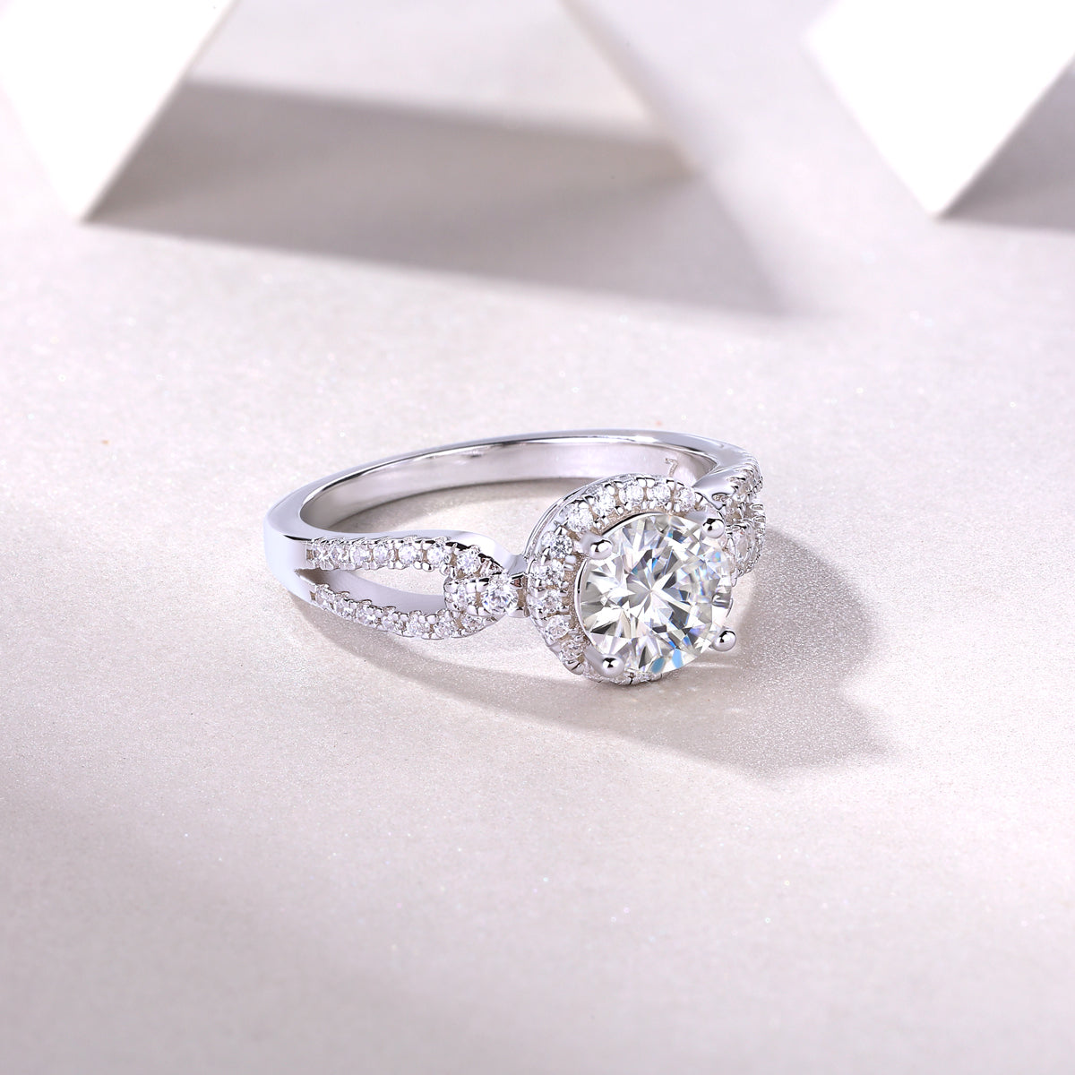 Wide One-Carat Band