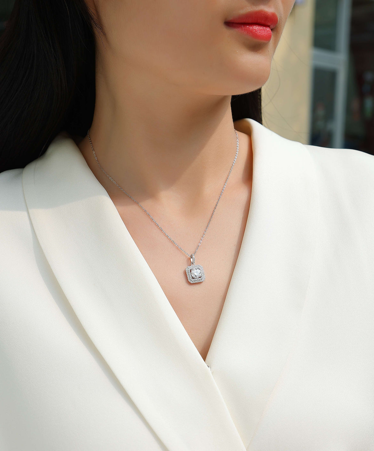 Sugar Solitaire Pendant