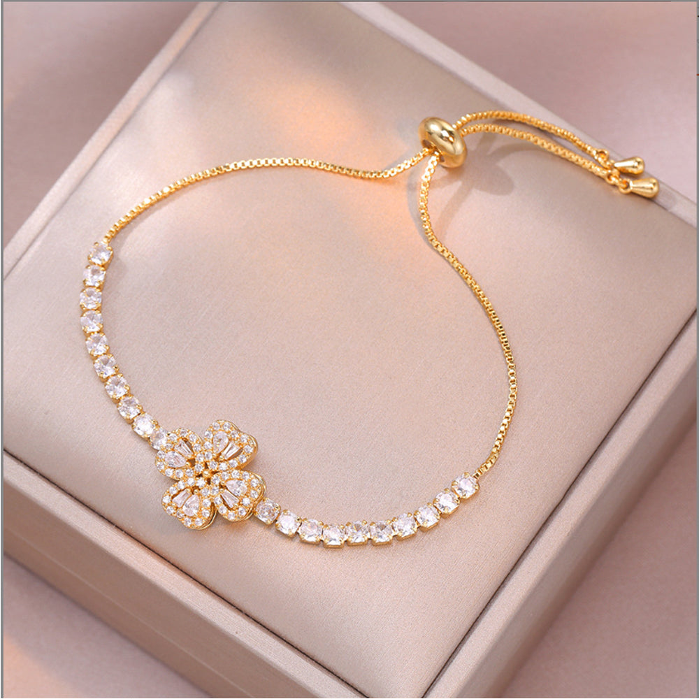 Bloom Pavé Bracelet