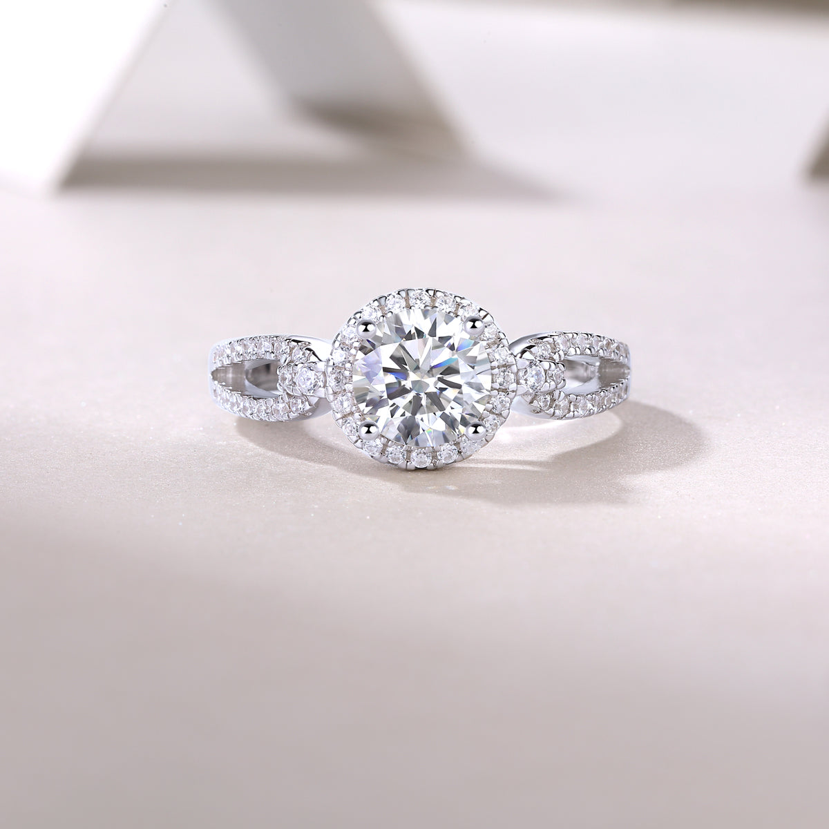 Wide One-Carat Band
